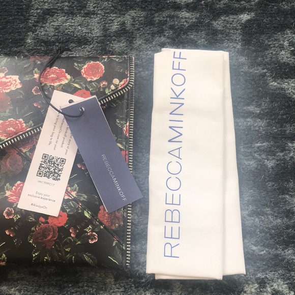 Rebecca Minkoff Leo Saffiano Leather Clutch - Picture 5 of 5